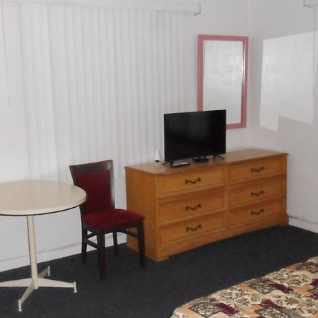 Skylit Motel Clearwater Luaran gambar